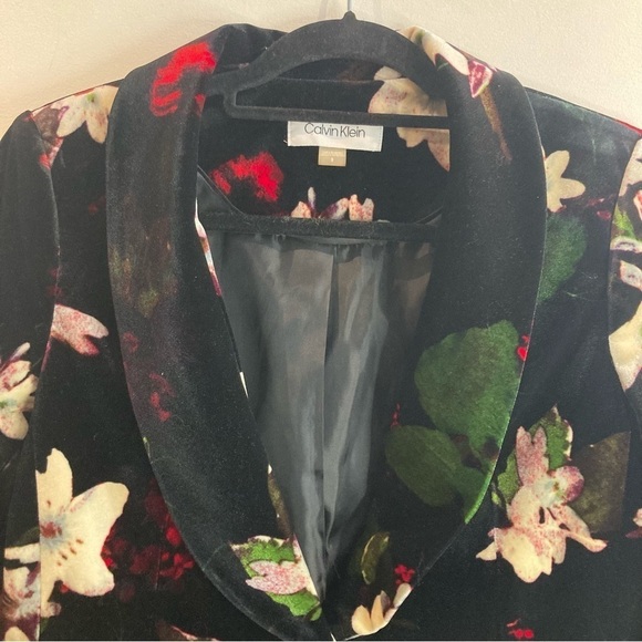 CALVIN KLEIN Sz 8 Casual or Career Velvet Lined  Single Button Floral Blazer - Picture 5 of 13